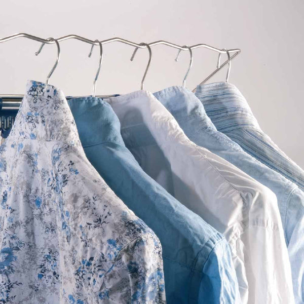 SÉCHOIR À LINGE PLIABLE (3)